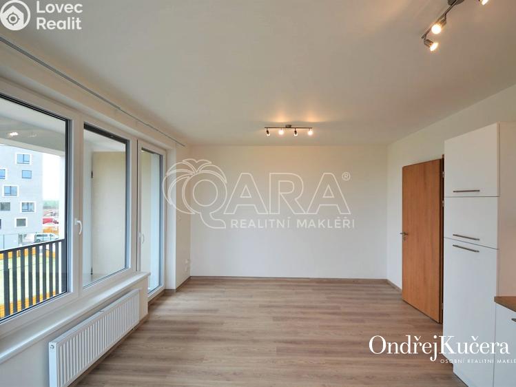 Pronájem bytu 1+KK Praha, Drnovská 1167 č. 11