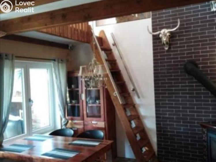 Продаж хатини Vinařice, Vinařice č. 3