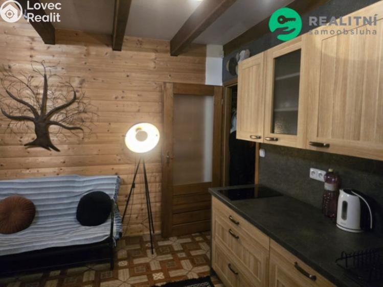 Продаж хатини Vinařice, Vinařice č. 6