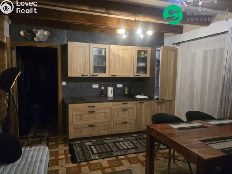 Продаж хатини Vinařice, Vinařice č. 7