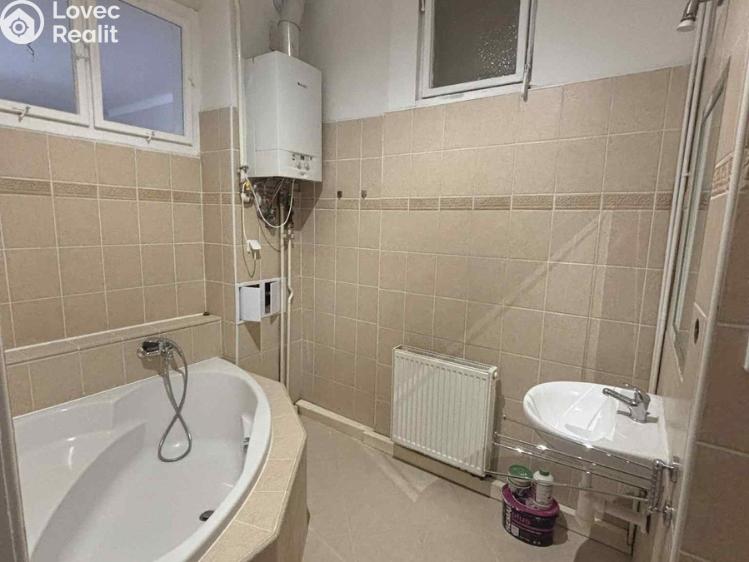 Rent office space Ostrava, Reální č. 10