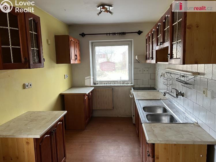 Prodej rodinného domu Karlovice č. 3
