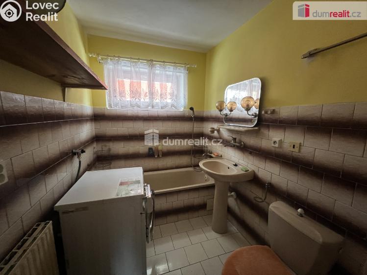 Prodej rodinného domu Karlovice č. 5