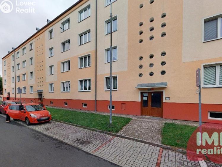 Prodej bytu 2+1 Nová Role, 1. máje 192/5 č. 19