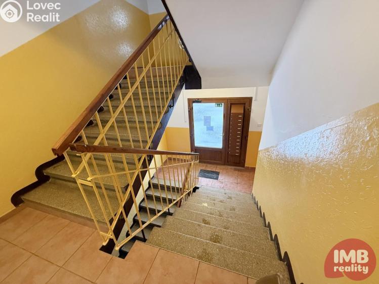 Продажа квартиры 2+1 Nová Role, 1. máje 192/5 č. 17