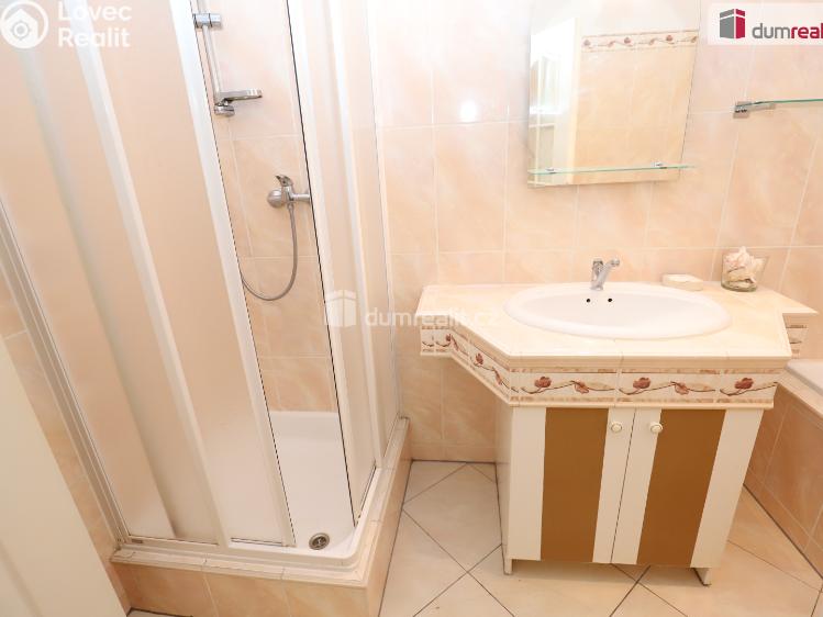 Pronájem bytu 2+KK Karlovy Vary, Stará Louka č. 11