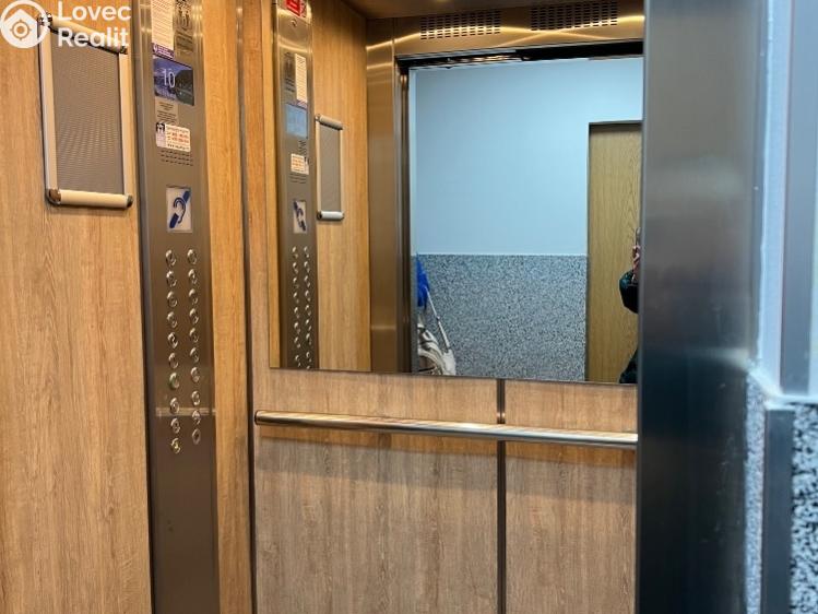 Prodej bytu 3+1 Ústí nad Labem, Malátova č. 28