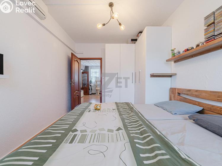 Sale apartment 3+1 Orlová, Karla Dvořáčka č. 6