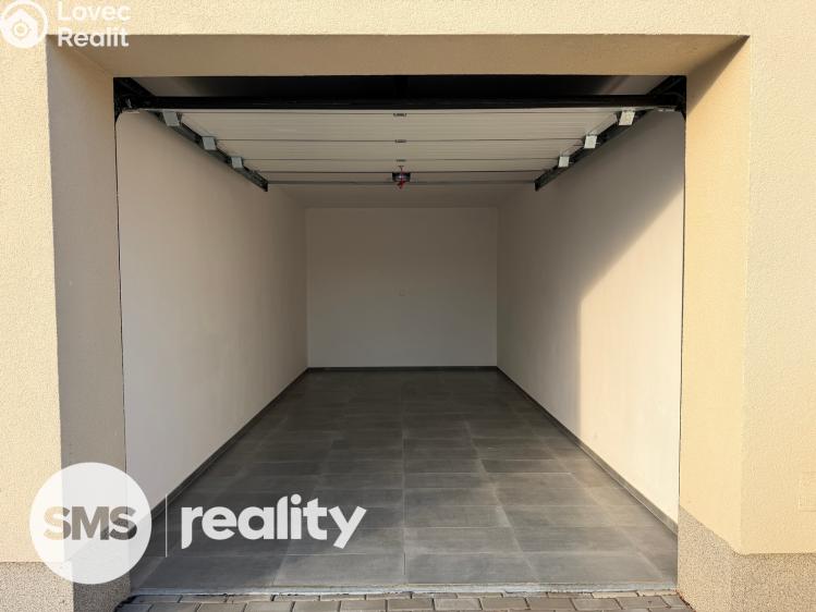 Pronájem bytu 3+KK Hradec Králové, Věkošská 590/23 č. 17