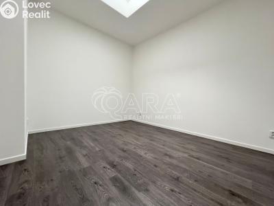 Pronájem bytu 2+KK Česká č. 5