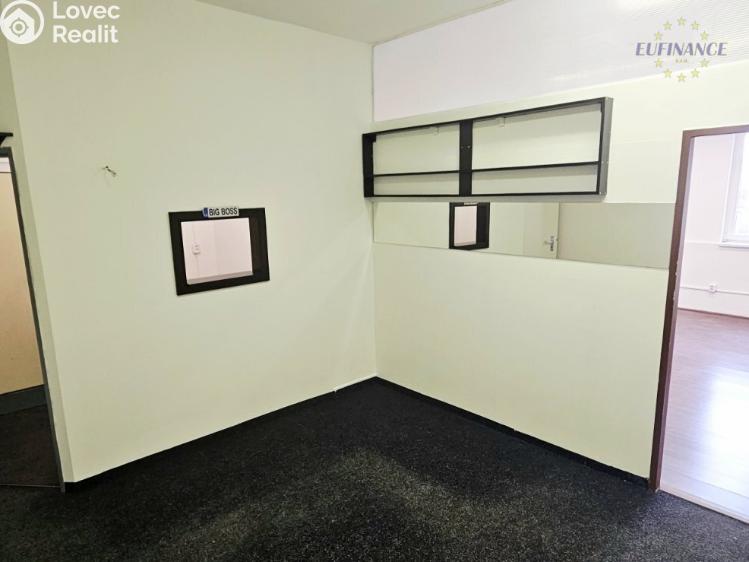 Rent office space Kralupy nad Vltavou, Nerudova 1094 č. 4