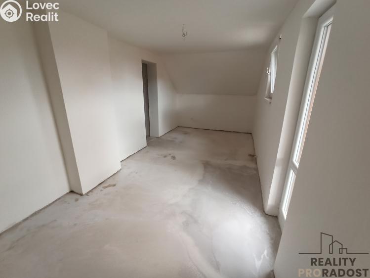 Prodej rodinného domu Veltruby, K zastávce 134 č. 20