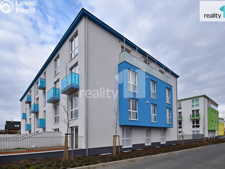 Pronájem bytu 1+KK Jesenice, Cedrová č. 11