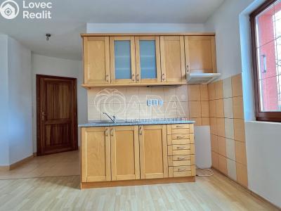 Pronájem bytu 2+KK Frýdek-Místek, Stanislava Kostky Neumanna 1641 č. 2