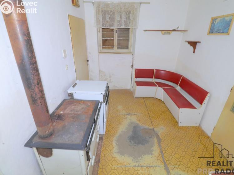 Продаж сімейного будинку Tvořihráz č. 12