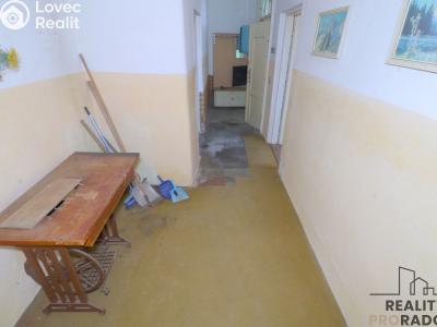 Продаж сімейного будинку Tvořihráz č. 14