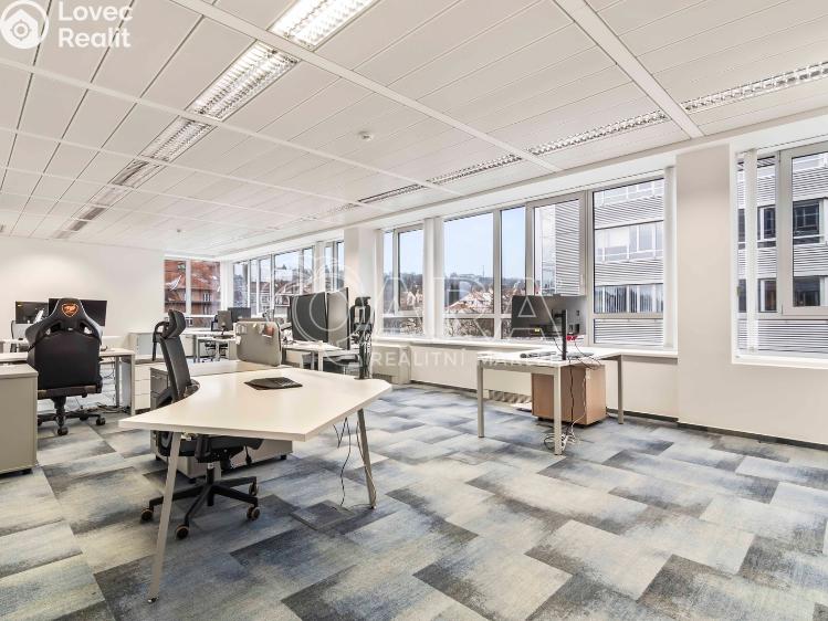Rent office space Praha, Evropská 2591/33d č. 14