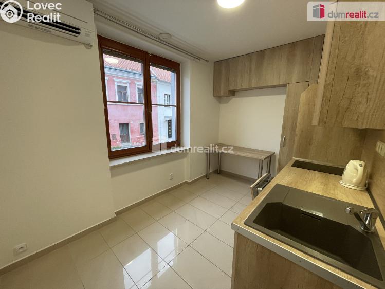 Rent apartment 2+1 Mikulov, Husova č. 8