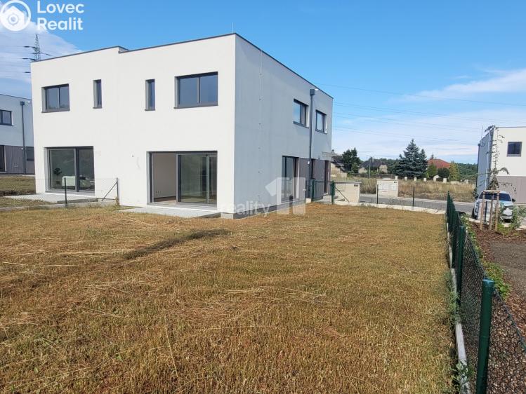 Prodej rodinného domu Kladno, Pechlátova č. 26