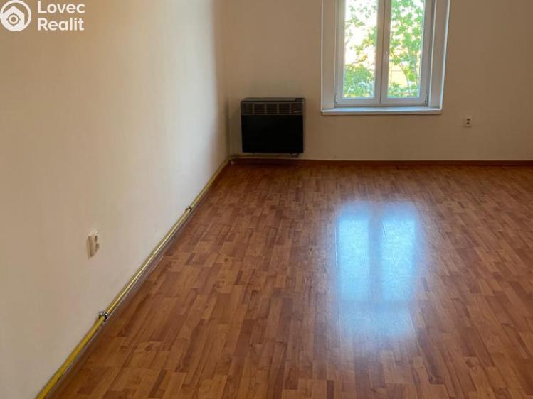 Rent apartment 2+KK Praha, Freyova č. 12