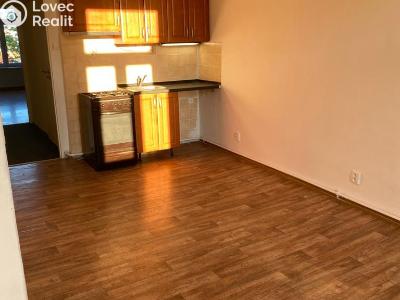 Rent apartment 2+KK Praha, Freyova č. 2