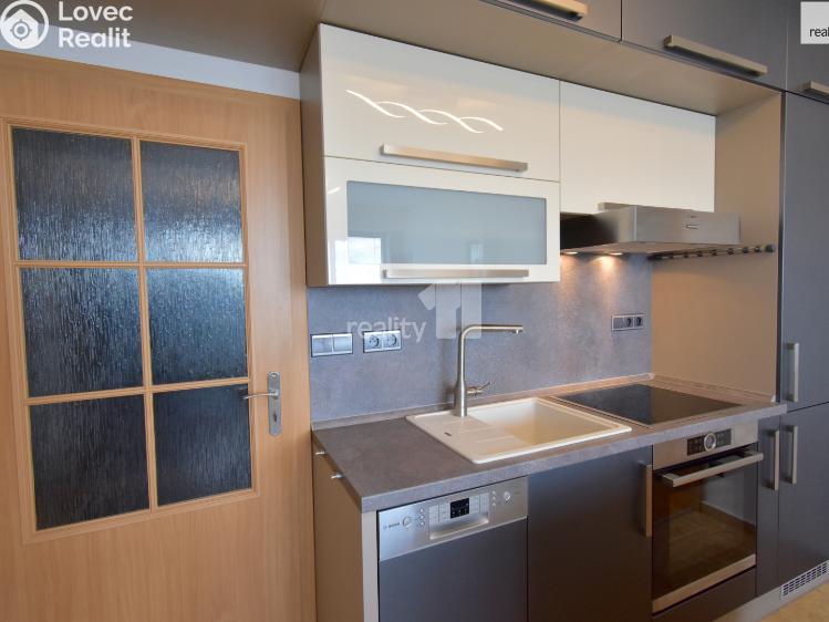 Pronájem bytu 2+KK Úvaly, Dalmatská č. 3