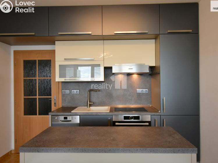 Pronájem bytu 2+KK Úvaly, Dalmatská č. 5