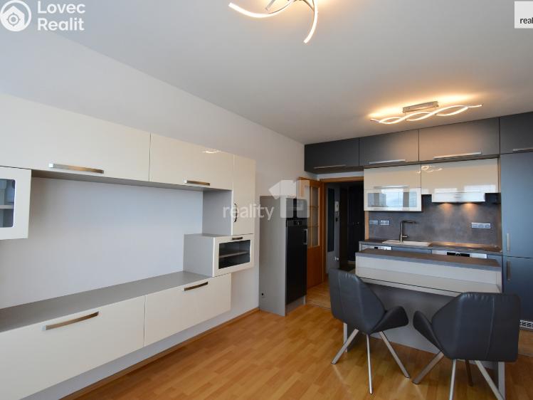 Pronájem bytu 2+KK Úvaly, Dalmatská č. 7