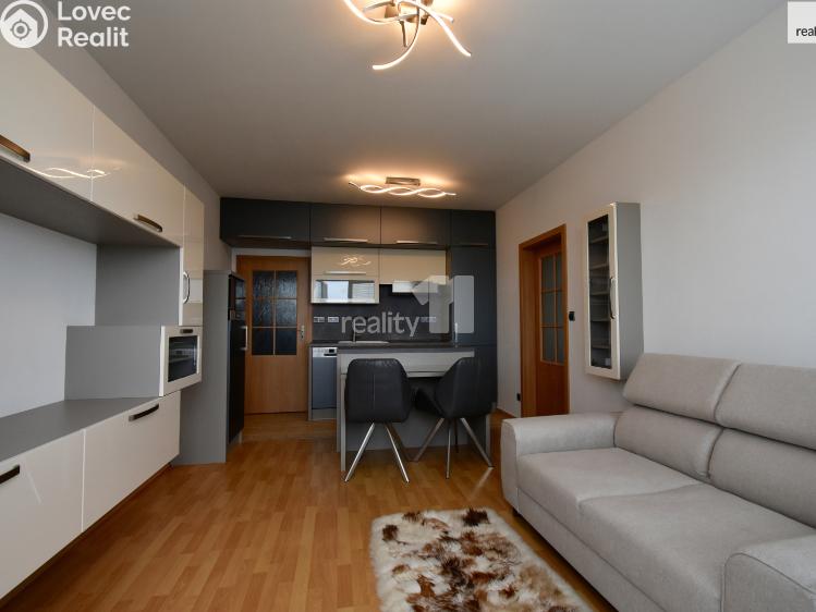 Pronájem bytu 2+KK Úvaly, Dalmatská č. 8