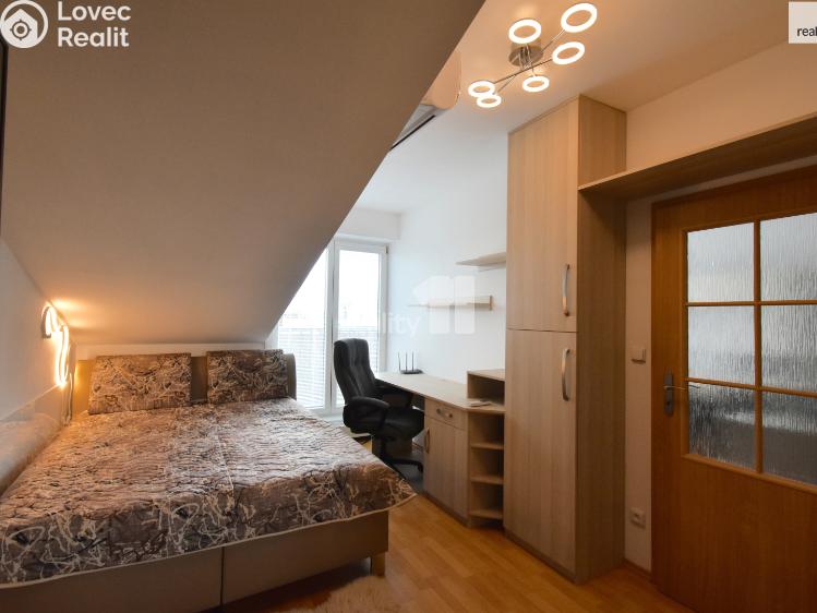 Pronájem bytu 2+KK Úvaly, Dalmatská č. 17