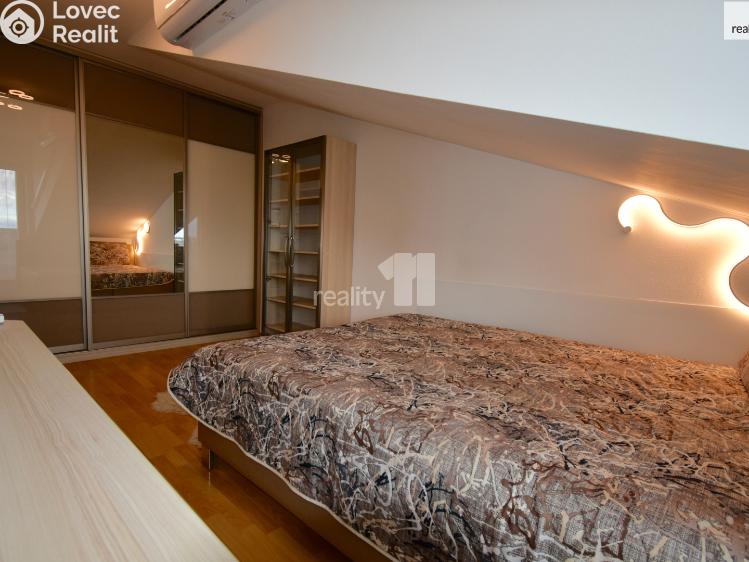 Pronájem bytu 2+KK Úvaly, Dalmatská č. 20