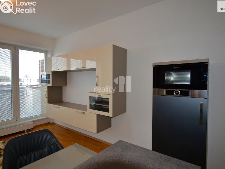 Pronájem bytu 2+KK Úvaly, Dalmatská č. 30