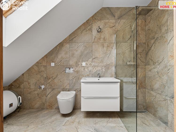 Pronájem bytu 2+KK Chrášťany č. 8