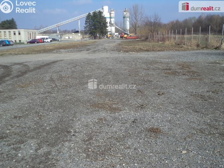 Pronájem komerční nemovitosti Staré Město, Na Zbytkách č. 2