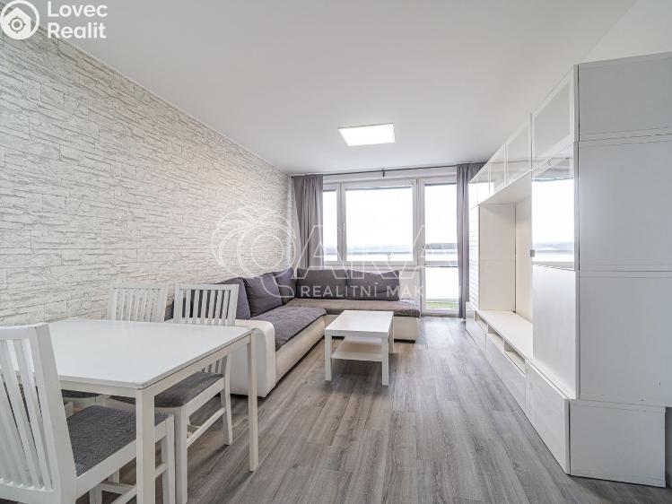 Pronájem bytu 3+1 Slaný, O. Scheinpflugové č. 3