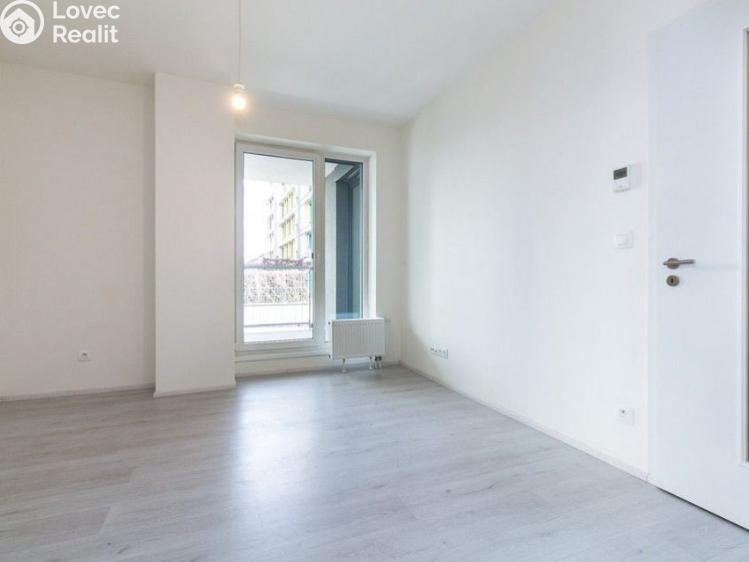 Rent apartment 2+KK Praha, Nad úžlabinou č. 4