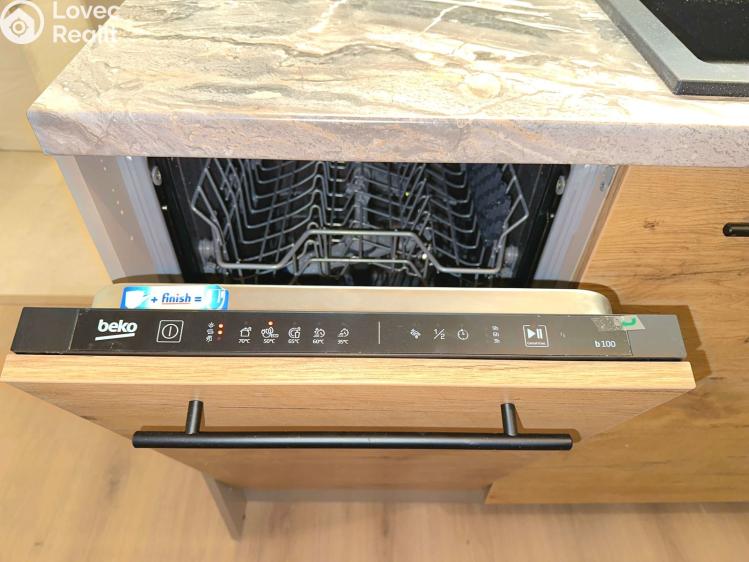 Pronájem bytu 1+KK Praha, Choceradská 3362/2 č. 10