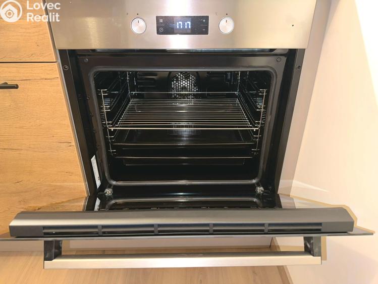 Pronájem bytu 1+KK Praha, Choceradská 3362/2 č. 15