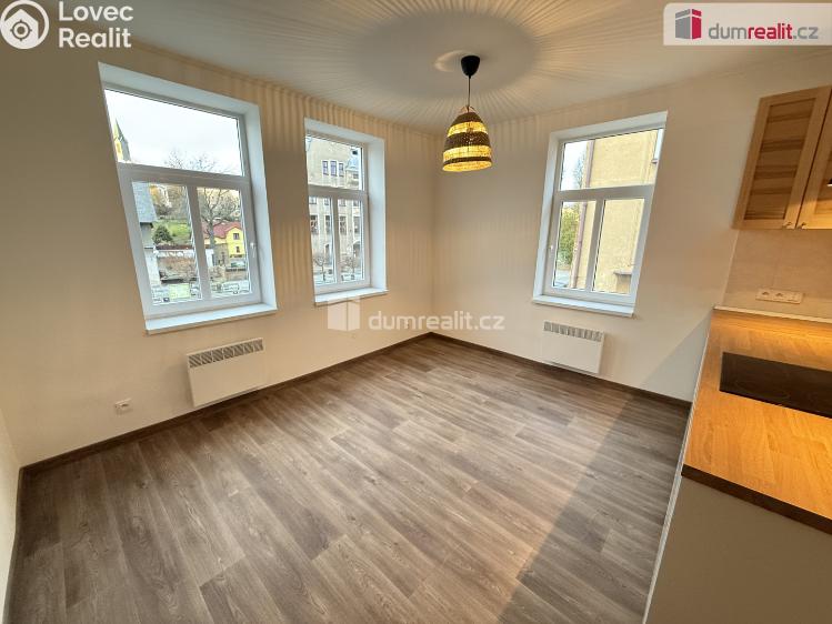 Pronájem bytu 2+KK Jílové, Mírové nám. č. 10