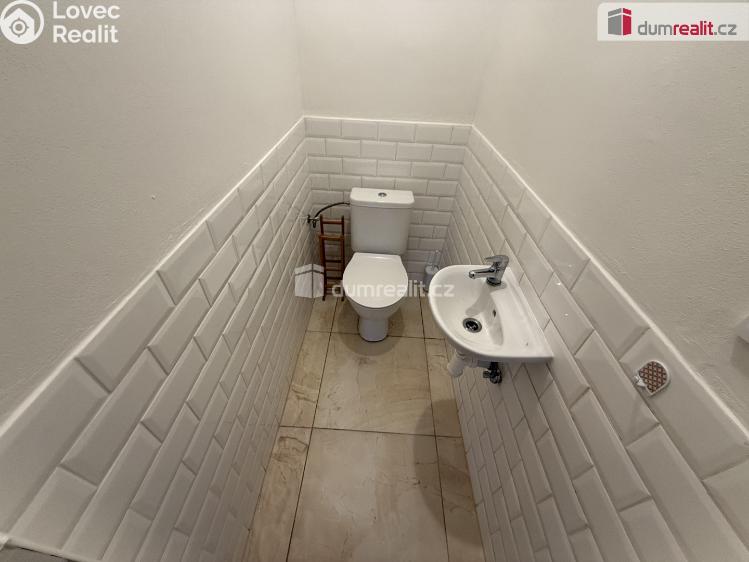 Pronájem bytu 2+KK Jílové, Mírové nám. č. 17