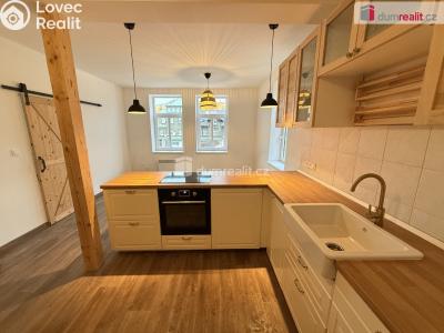 Pronájem bytu 2+KK Jílové, Mírové nám. č. 1