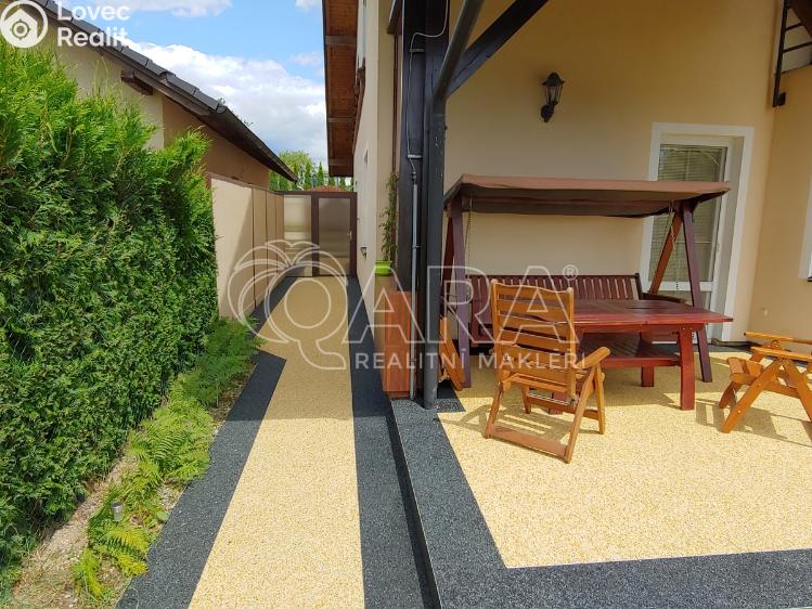 Prodej vícegeneračního domu Srubec č. 7