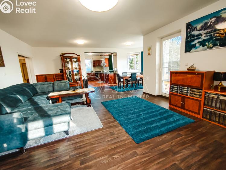 Prodej vícegeneračního domu Srubec č. 10