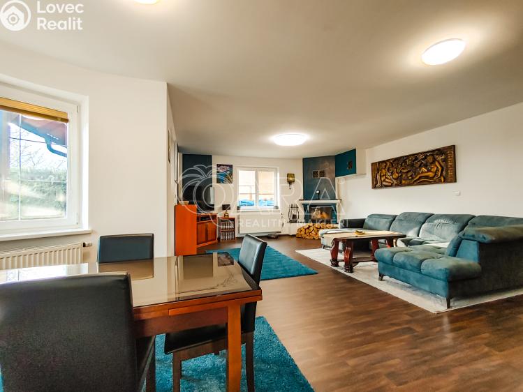 Prodej vícegeneračního domu Srubec č. 11