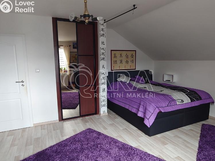 Prodej vícegeneračního domu Srubec č. 12