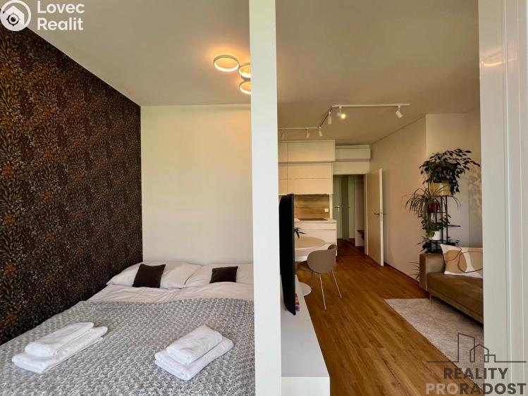 Pronájem bytu 1+KK Znojmo, Jarošova č. 2