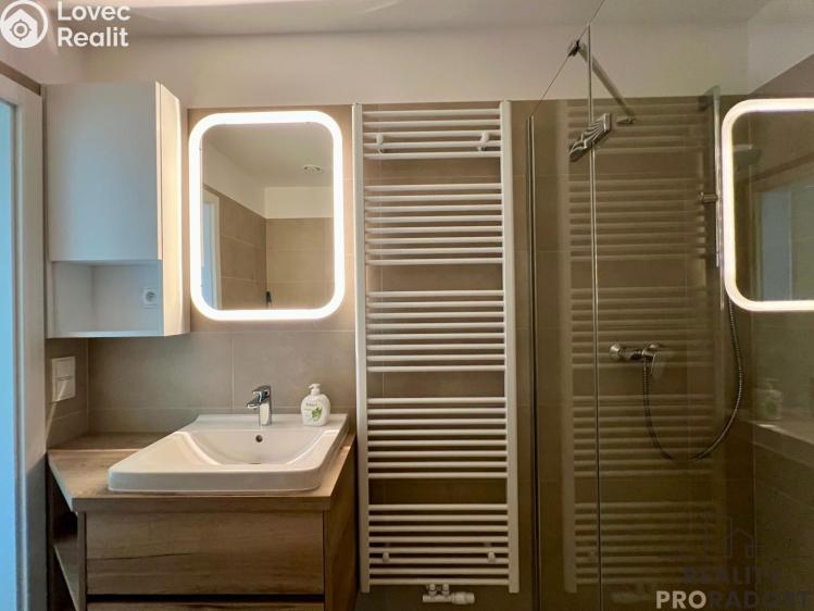 Pronájem bytu 1+KK Znojmo, Jarošova č. 3