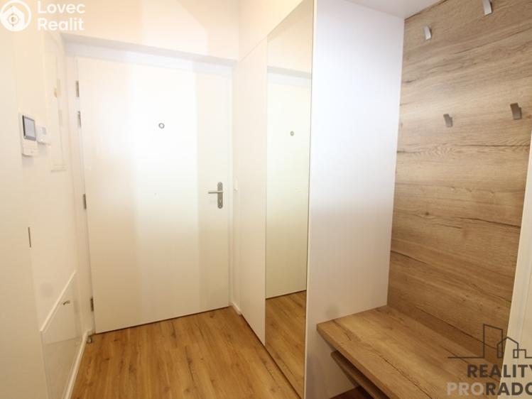 Pronájem bytu 1+KK Znojmo, Jarošova č. 7