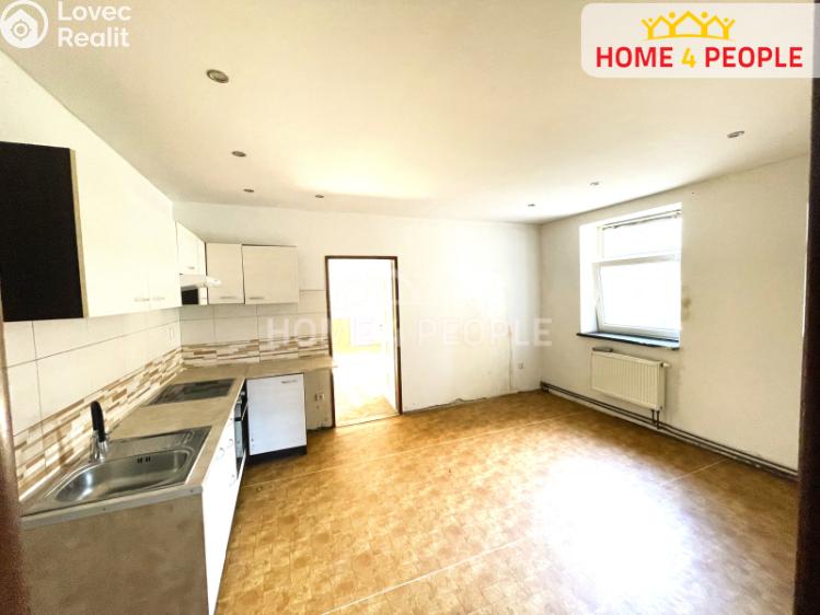 Pronájem bytu 3+KK Lochovice č. 2