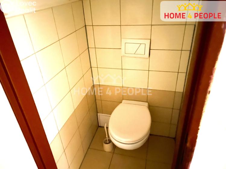 Pronájem bytu 3+KK Lochovice č. 9